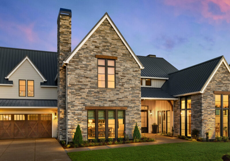 Echo Ridge Country Ledgestone Cultured Stone by Boral - Installed on the front of a beautiful home