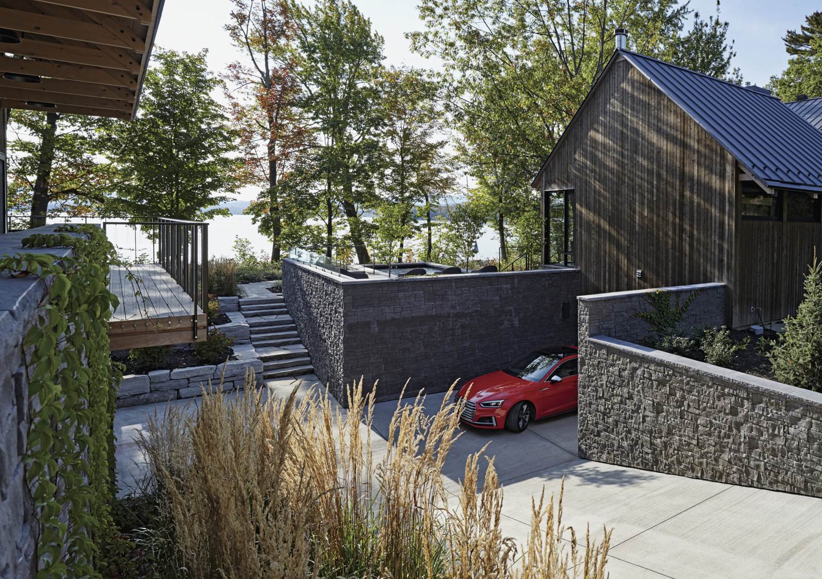 Upgrade Your Stone Veneer Siding Game: Get Quick & Stunning Results